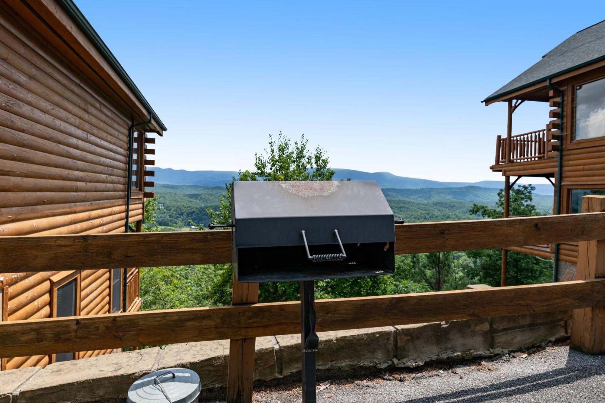 Hillbilly Highrise Villa Pigeon Forge Exterior foto
