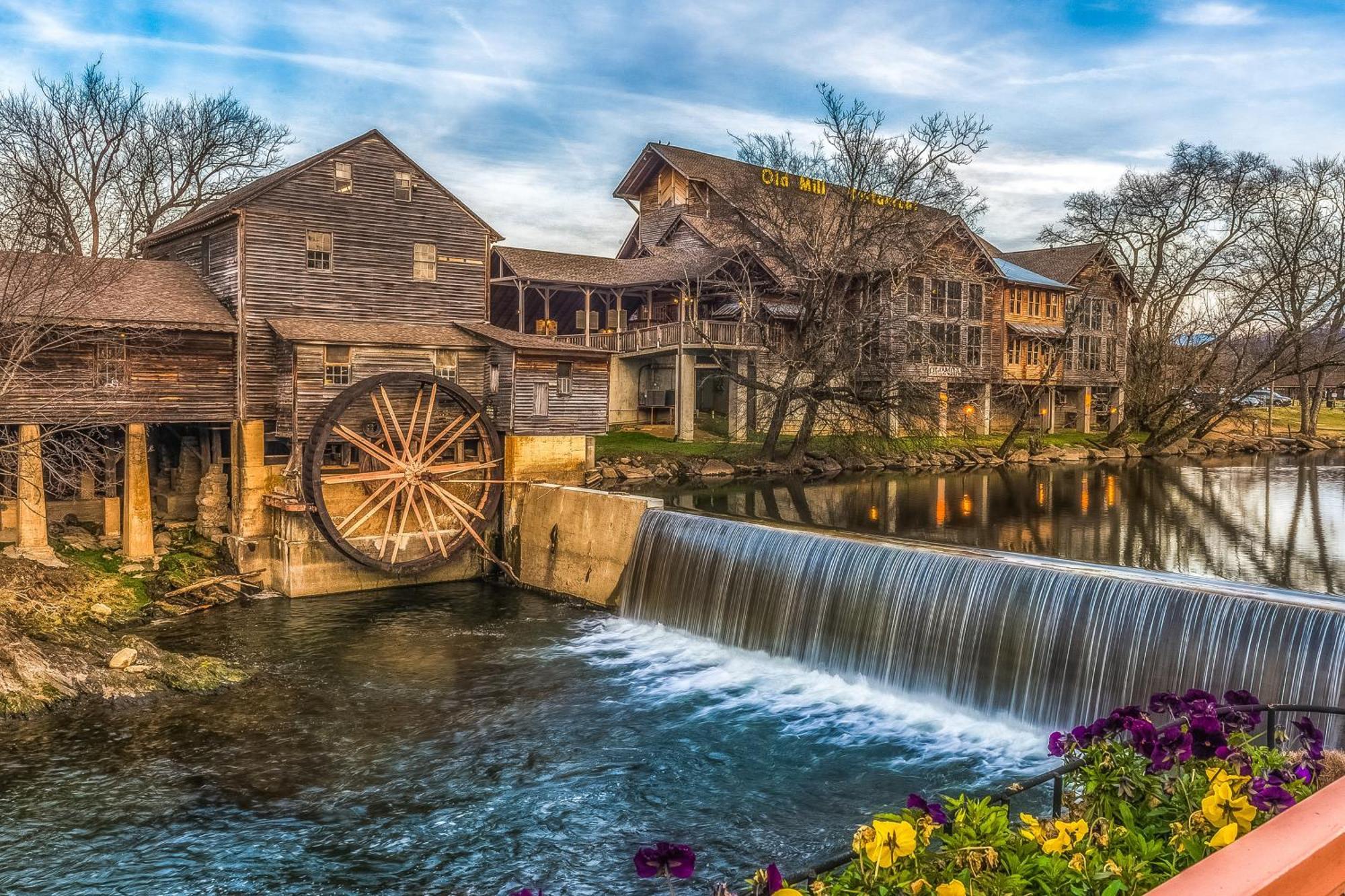 Hillbilly Highrise Villa Pigeon Forge Exterior foto
